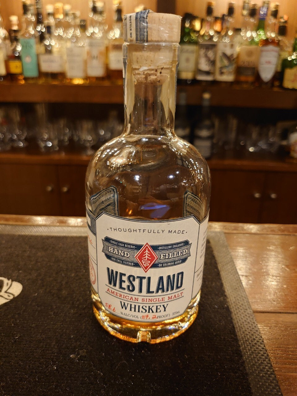 アメリカンシングルモルト ウエストランド ハンドフィルボトル