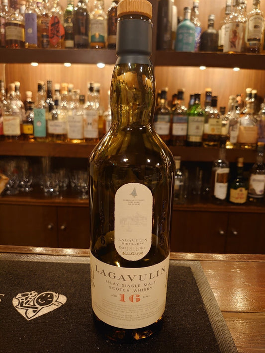 ラガヴーリン16年