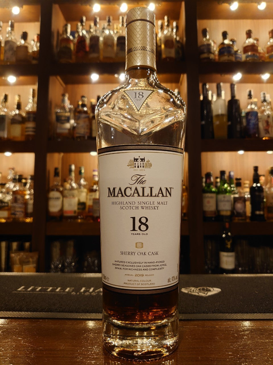 マッカラン18年— Rum＆Whisky リトルハピネス